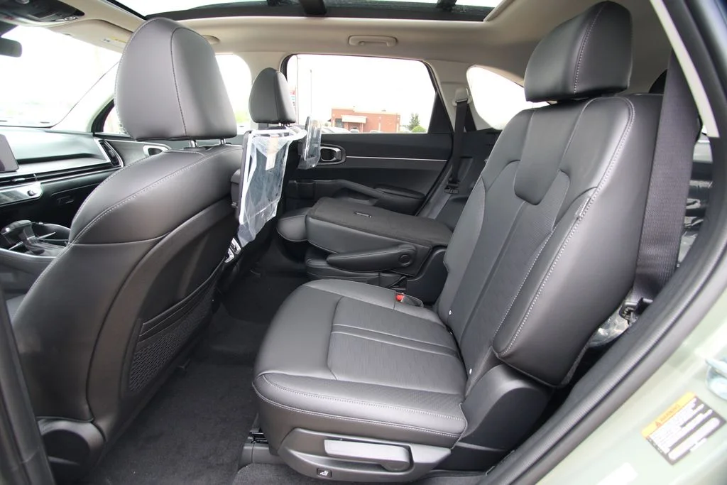 New 2026 Green Kia X-Line EX image 7
