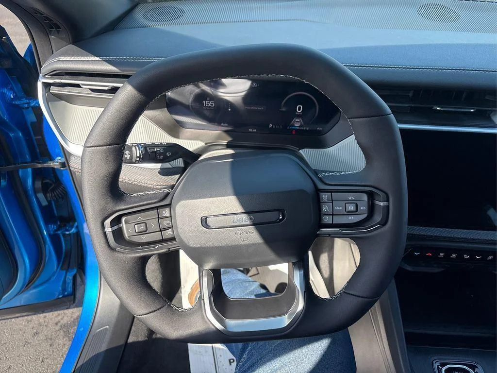 New 2026 Hydro Blue Pearlcoat Jeep Limited image 14