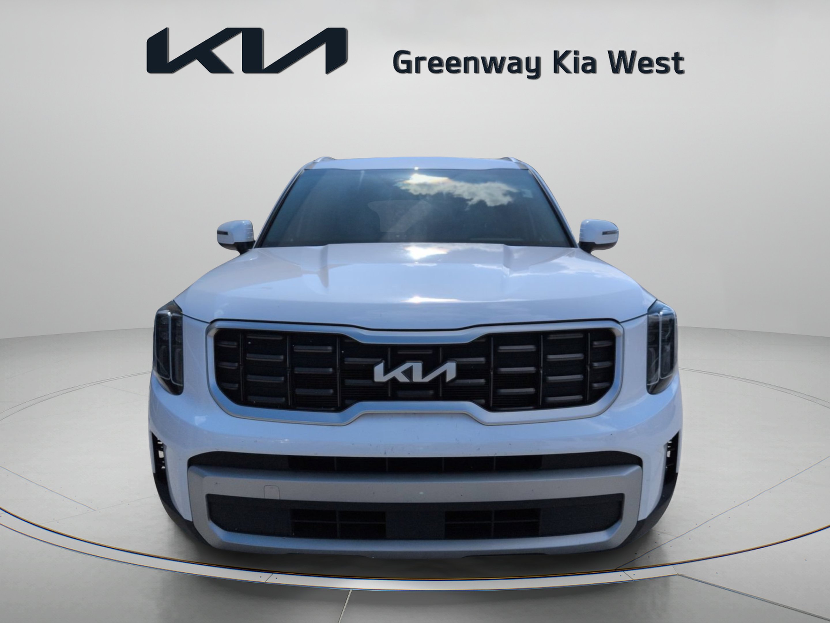 Certified Used 2024 Glacial White Pearl Kia S image 3
