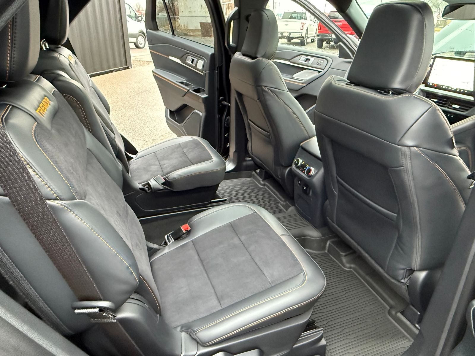 New 2026 Agate Black Metallic Ford Tremor® image 36