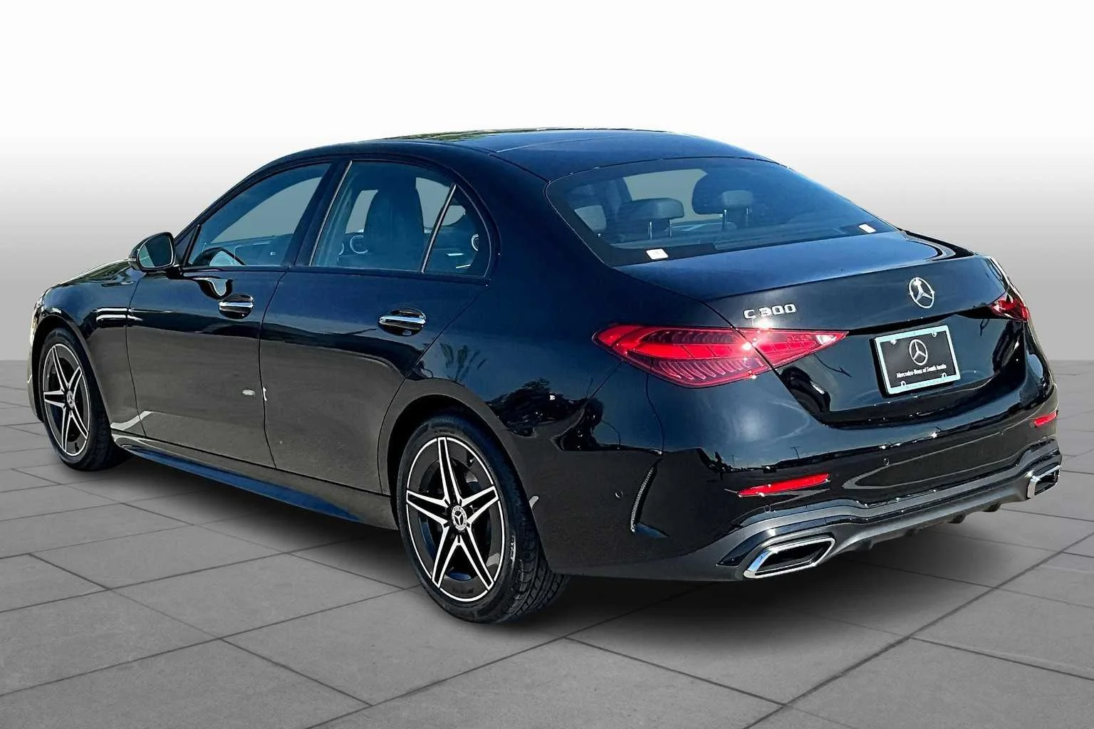 2025 Mercedes-Benz C-Class Sedan C 300 - Photo 12