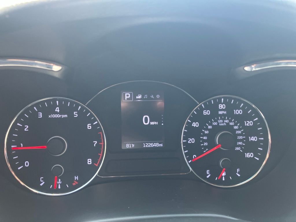 Used 2017 Black Kia LX image 11