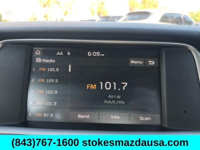 Used 2020 Gray Kia LX image 3