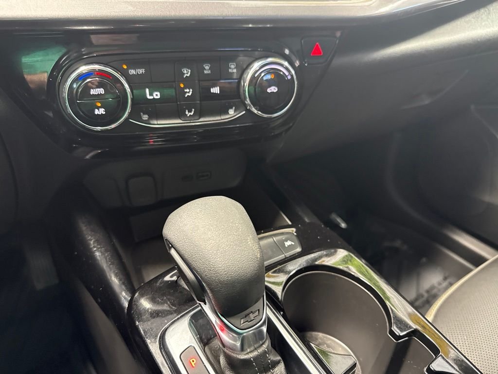 Used 2025 Black Chevrolet ACTIV image 18