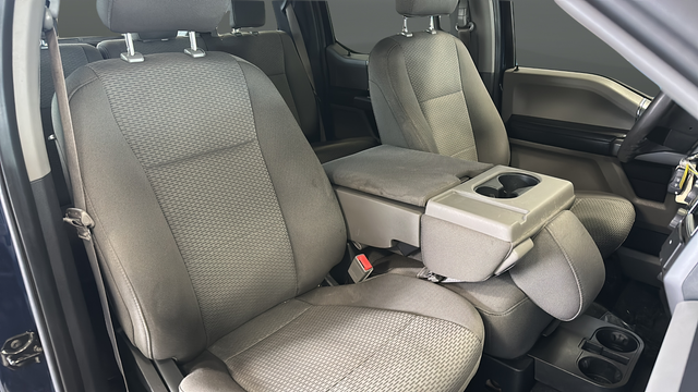 Used 2019 Blue Ford XLT image 21
