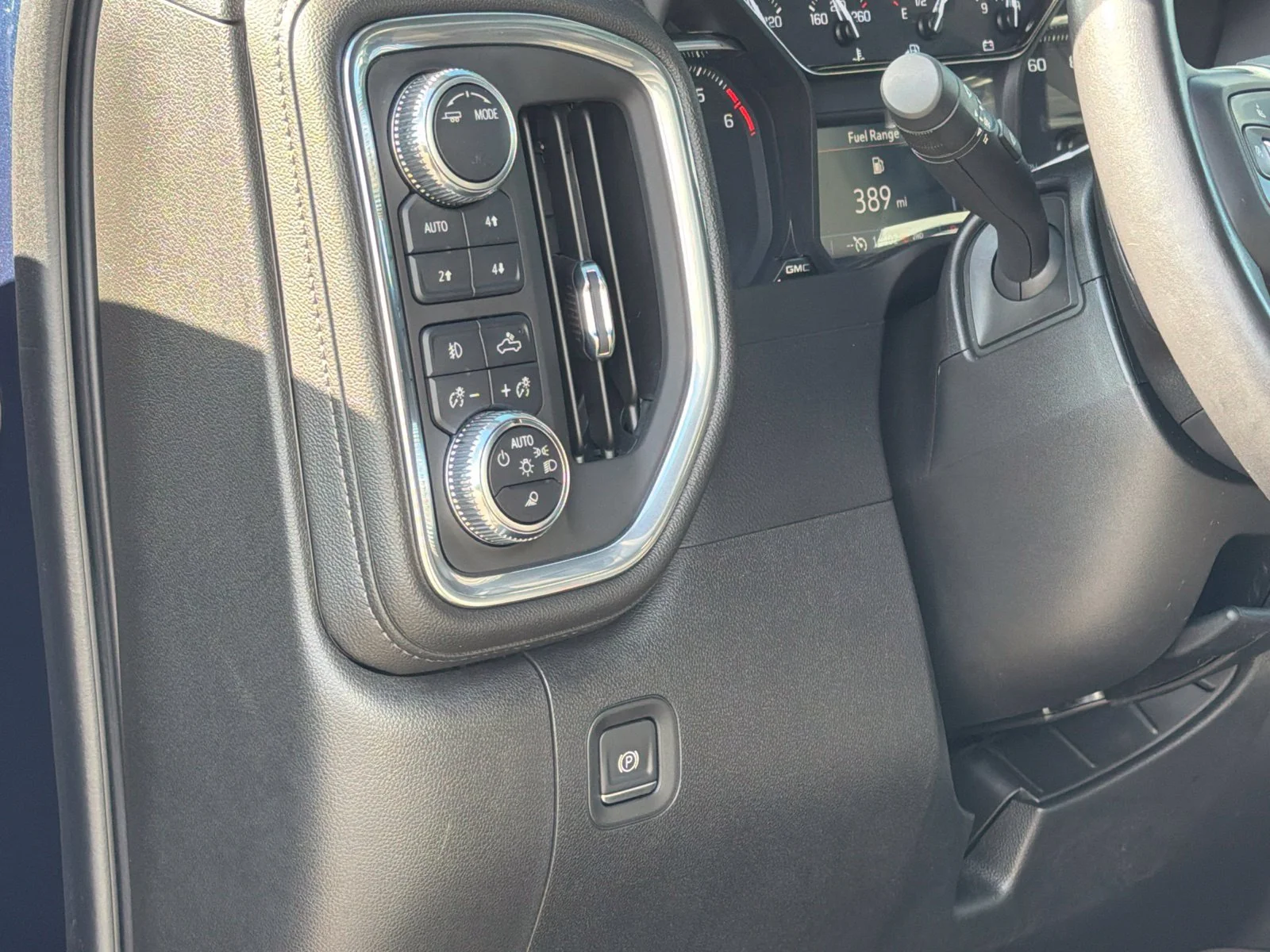 Used 2022 PACIFIC BLUE METALLIC GMC SLT image 20