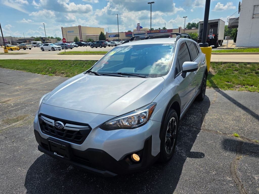 Used 2021 Ice Silver Metallic Subaru Premium image 2
