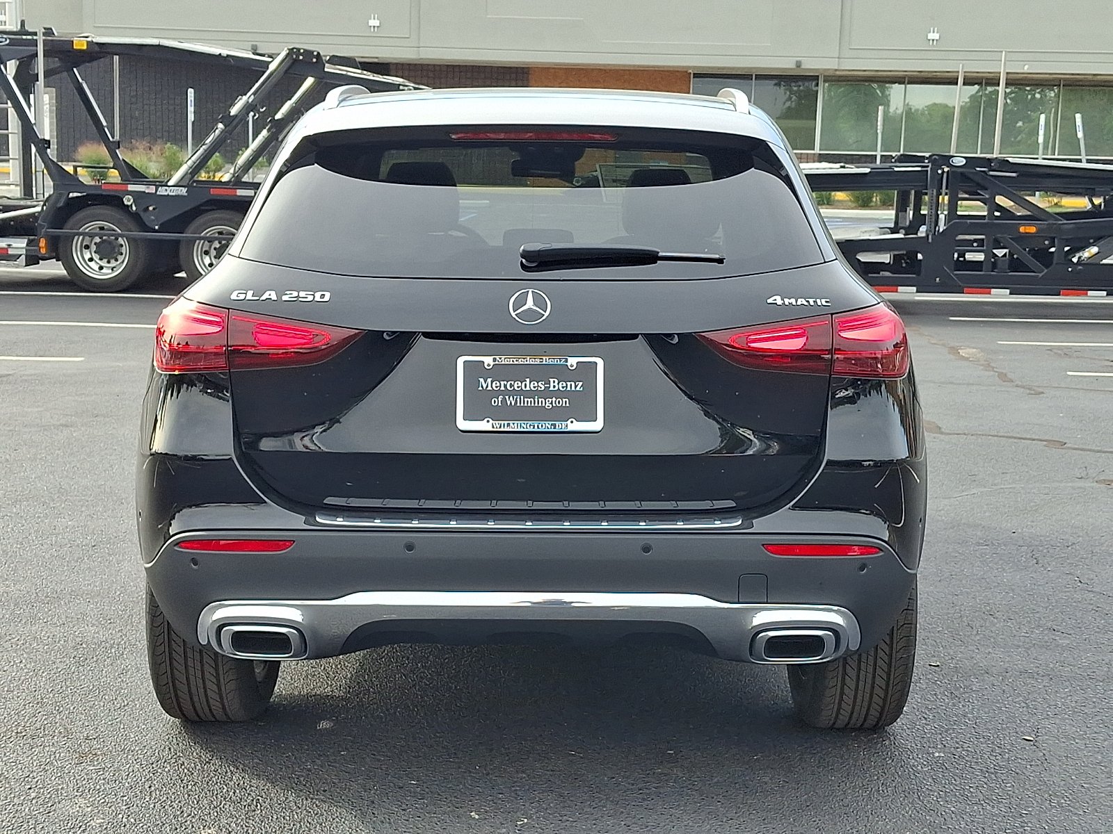 New 2026 Night Black Mercedes-Benz GLA 250 image 5