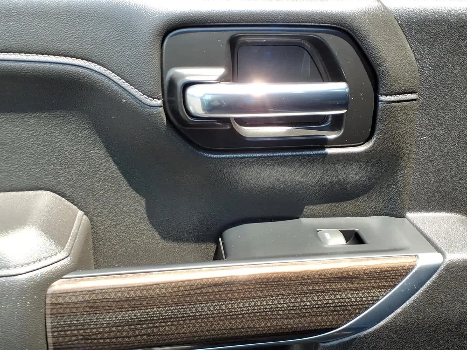 Used 2022 Black Chevrolet LT Trail Boss image 28