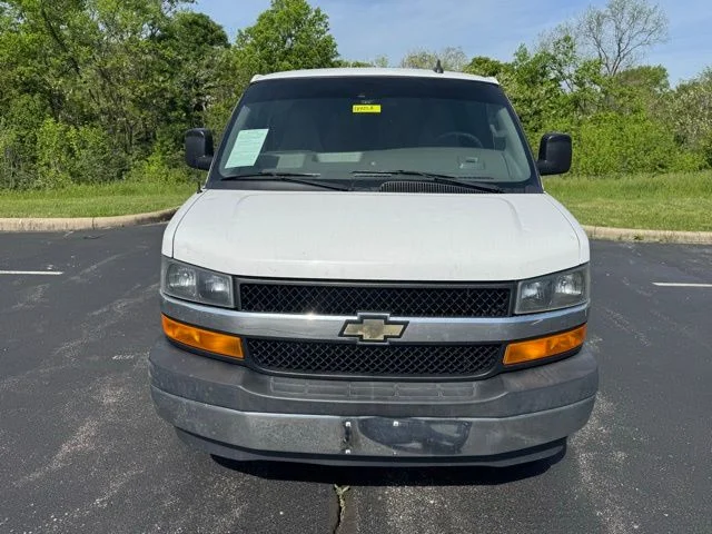 Used 2019 Summit White Chevrolet LT image 9