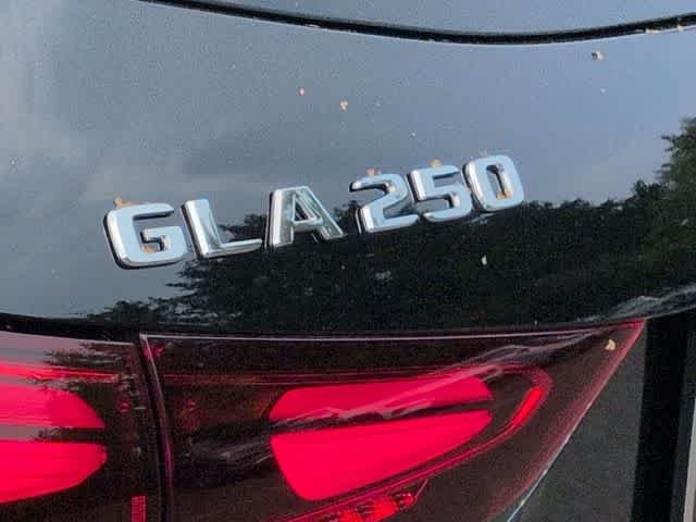New 2026 Night Black Mercedes-Benz GLA 250 image 13