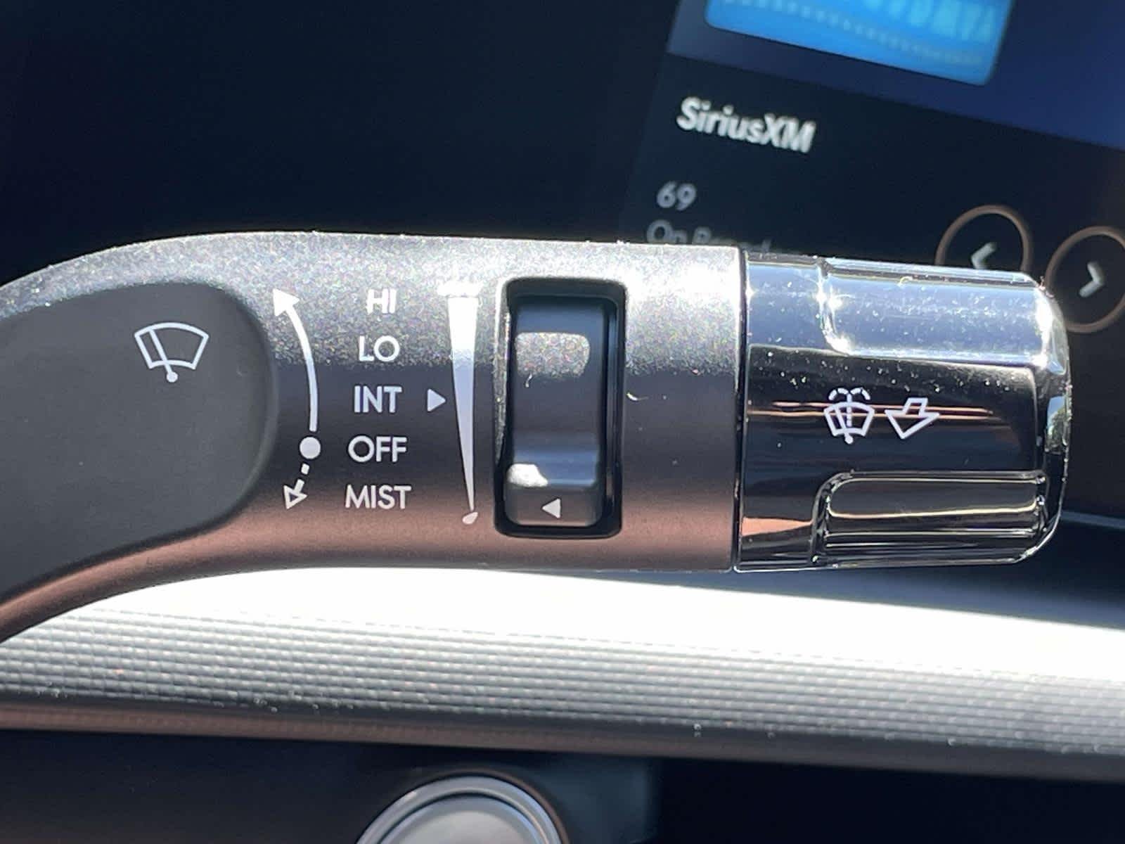 New 2026 Hampton Gray Hyundai SEL Activity image 32