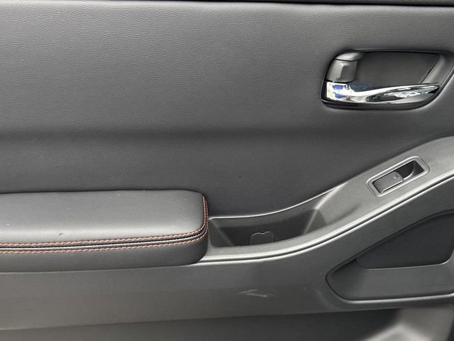 2025 Nissan Frontier PRO-4X - Photo 16