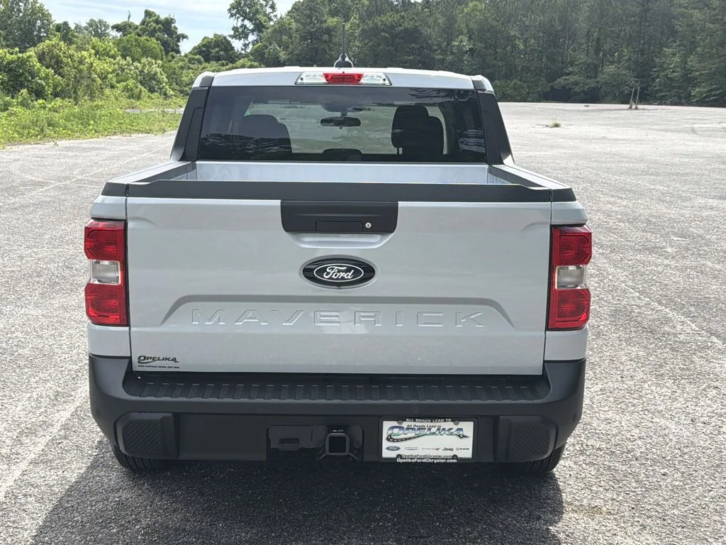 New 2026 Space White Metallic Ford XLT image 42
