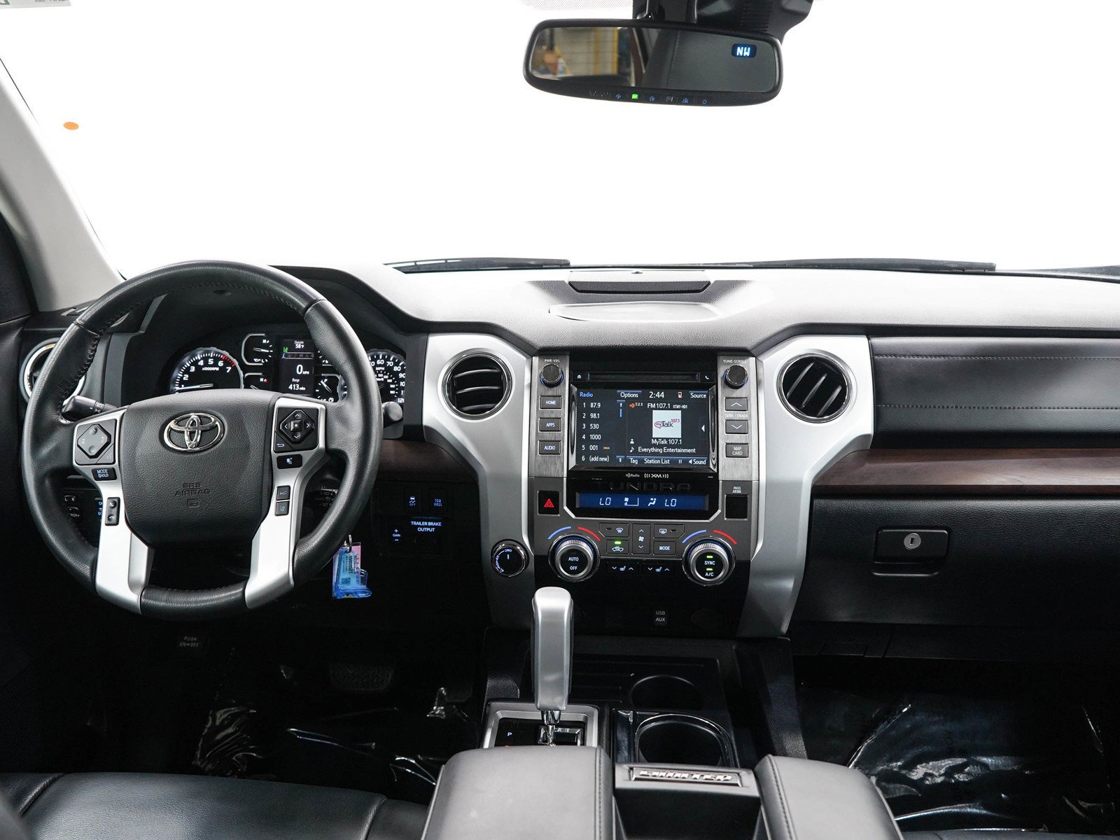 Used 2018 Super White Toyota Limited image 16