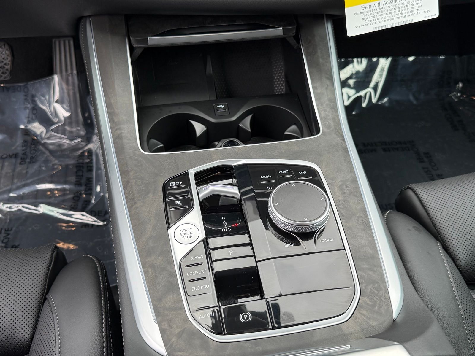 New 2026 Skyscraper Grey Metallic BMW sDrive40i image 27