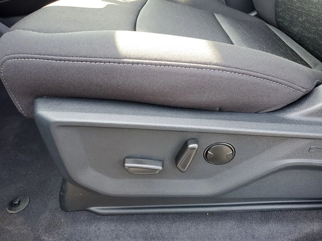 2025 Ford F-150 XLT - Photo 6