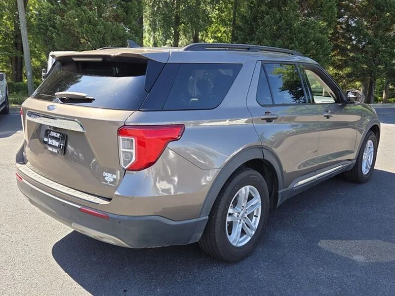 Used 2021 Stone Gray Metallic Ford XLT image 15