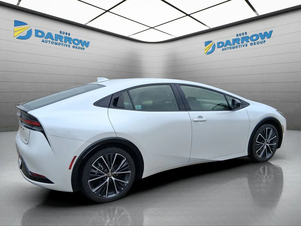 Used 2023 Beige Toyota Limited image 5
