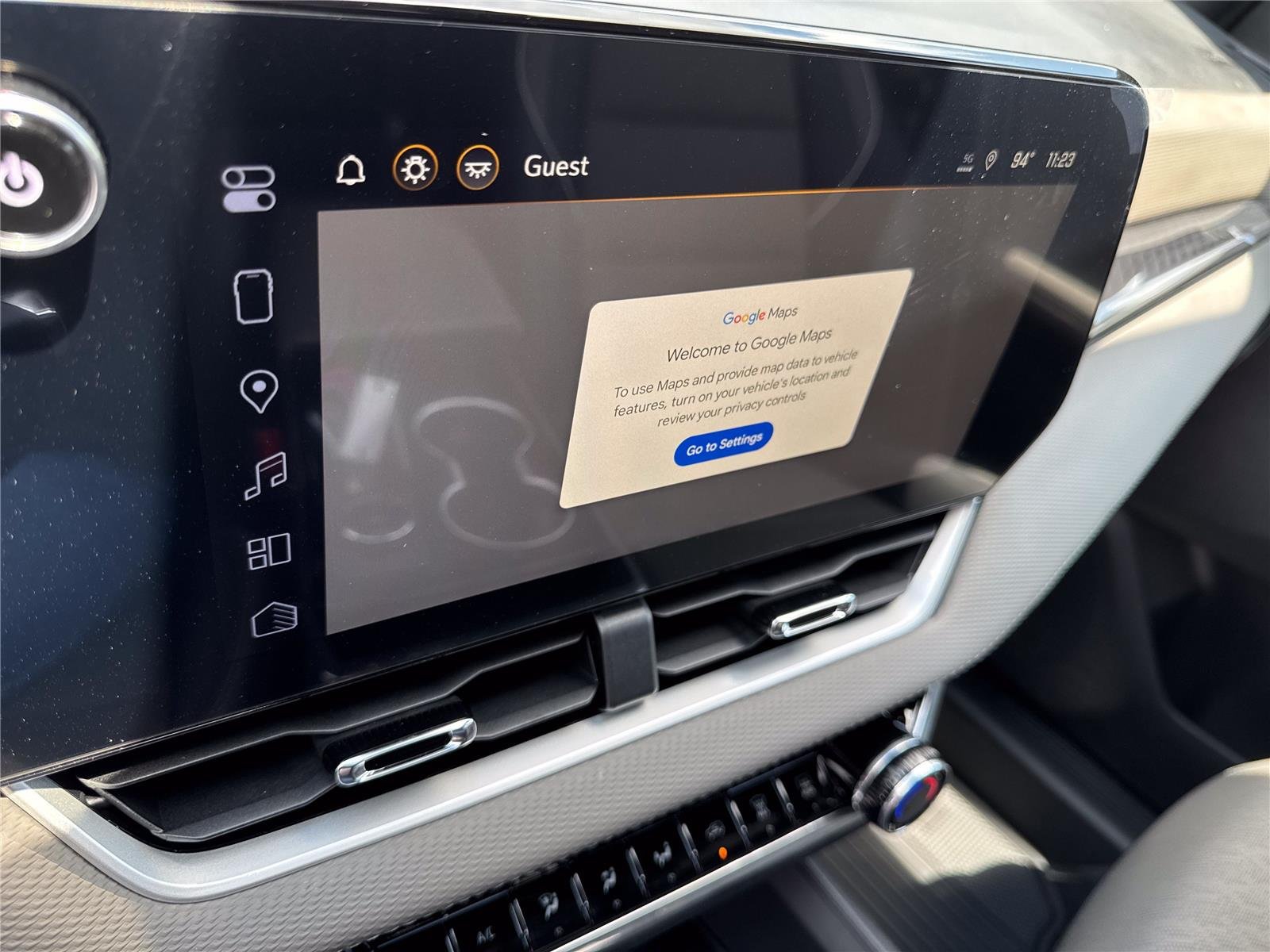 New 2026 Mosaic Black Metallic Chevrolet LT image 24