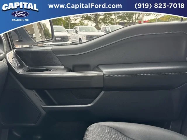 Used 2023 White Ford XLT image 28
