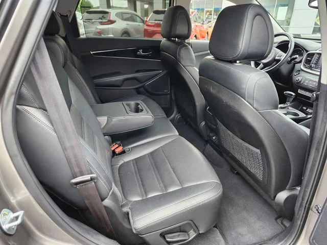 Used 2016 Silver Kia SX image 22