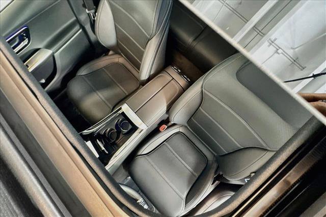 New 2026 Cirrus Silver Metallic Mercedes-Benz GLC 300 image 49