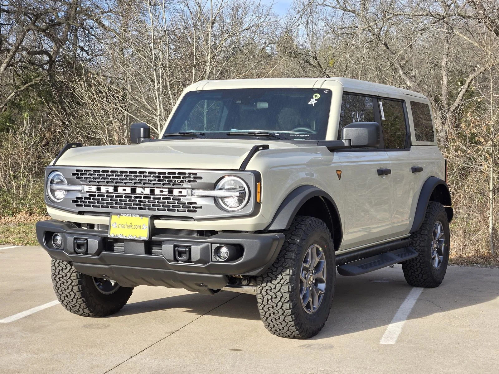 New 2025 Desert Sand Ford Badlands® image 2