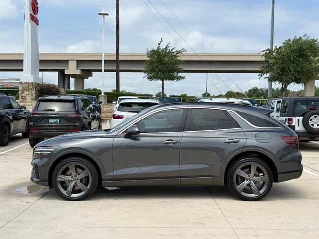 Used 2023 Gray Genesis 2.5T image 8