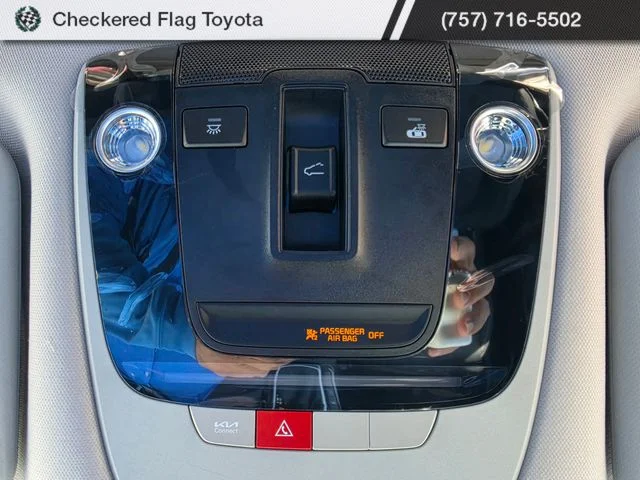 Used 2024 Gravity Gray Kia EX image 11