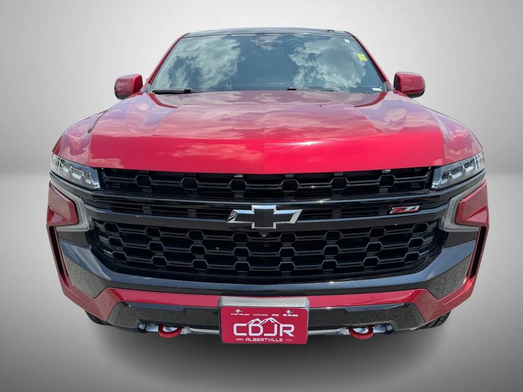 Used 2023 Red Chevrolet Z71 image 7