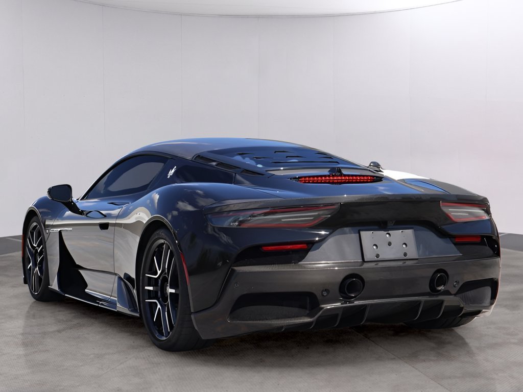 Used 2023 Nero Essenza Solid Maserati Base image 5