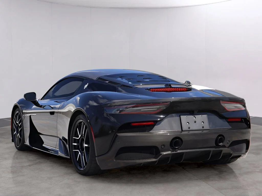 Used 2023 Nero Essenza Solid Maserati Base image 5