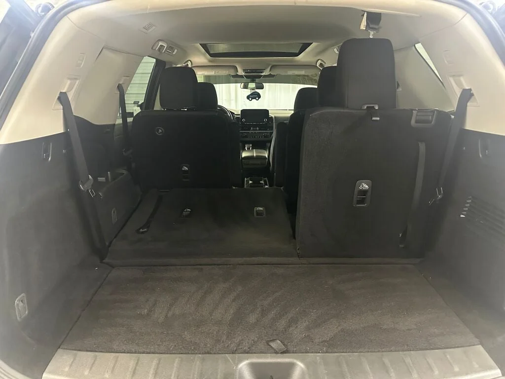 2023 Nissan Pathfinder SV - Photo 26