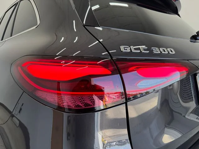 New 2027 Gray Mercedes-Benz GLC 300 image 34