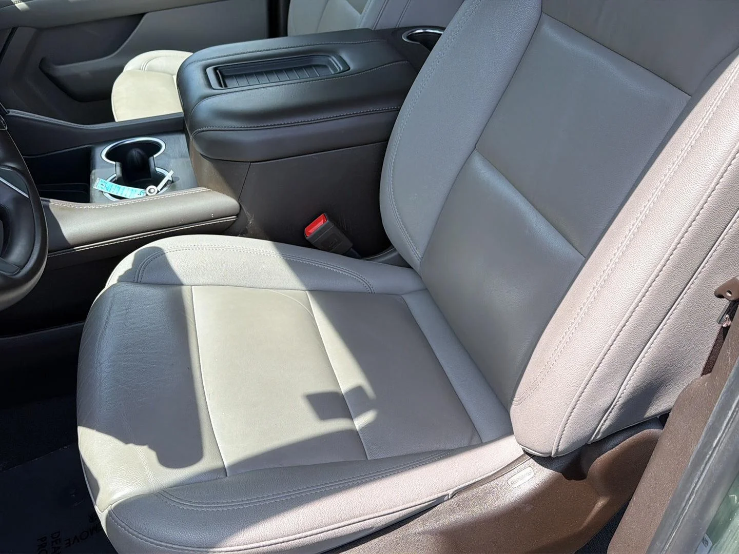 Used 2024 Silver Sage Metallic Chevrolet LT image 33