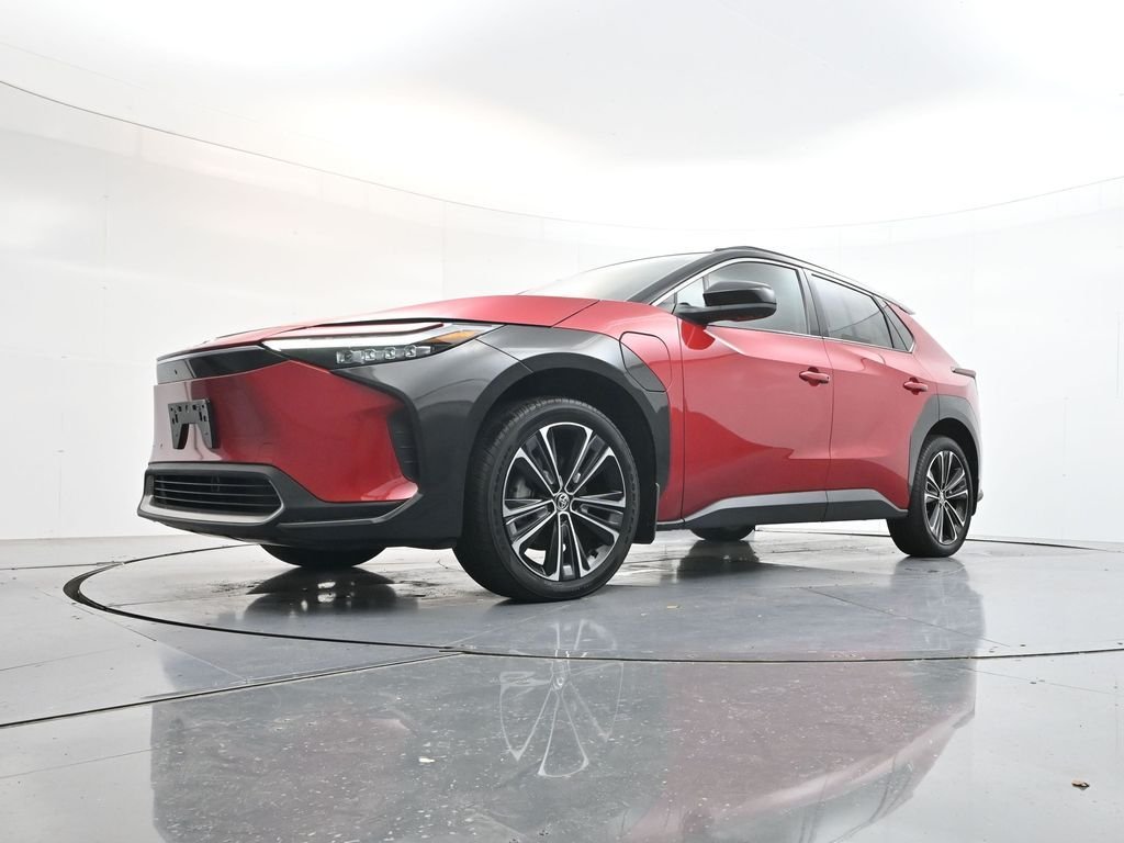 Used 2023 Red Toyota Limited image 37