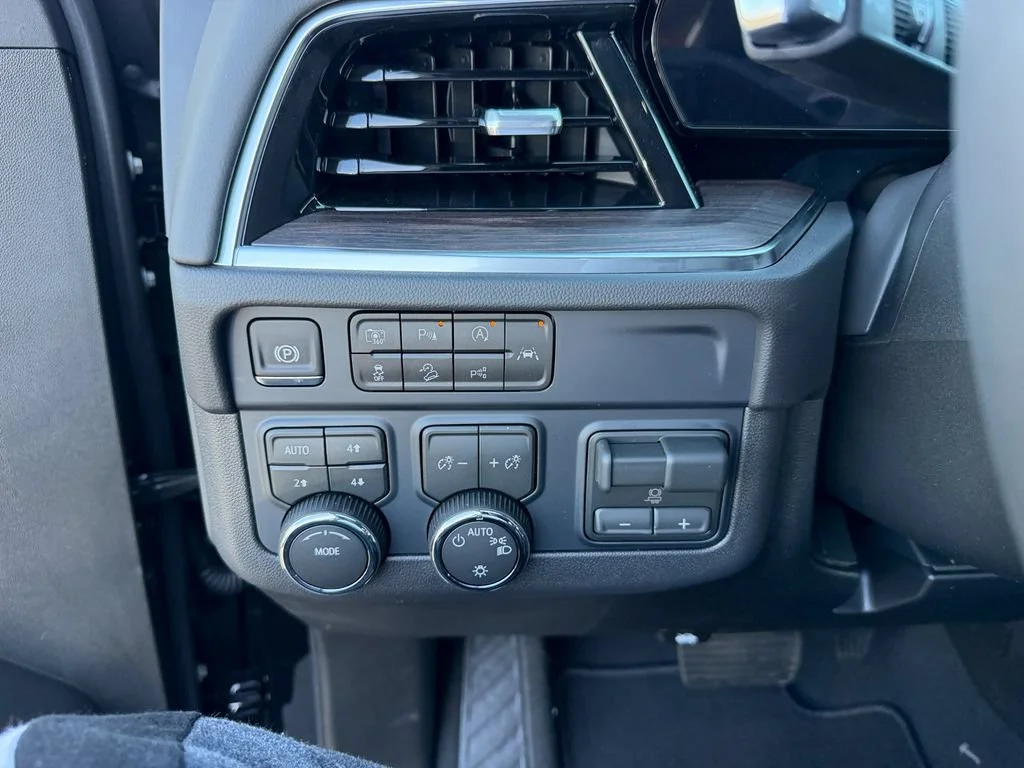 Used 2026 Black Chevrolet LS image 18
