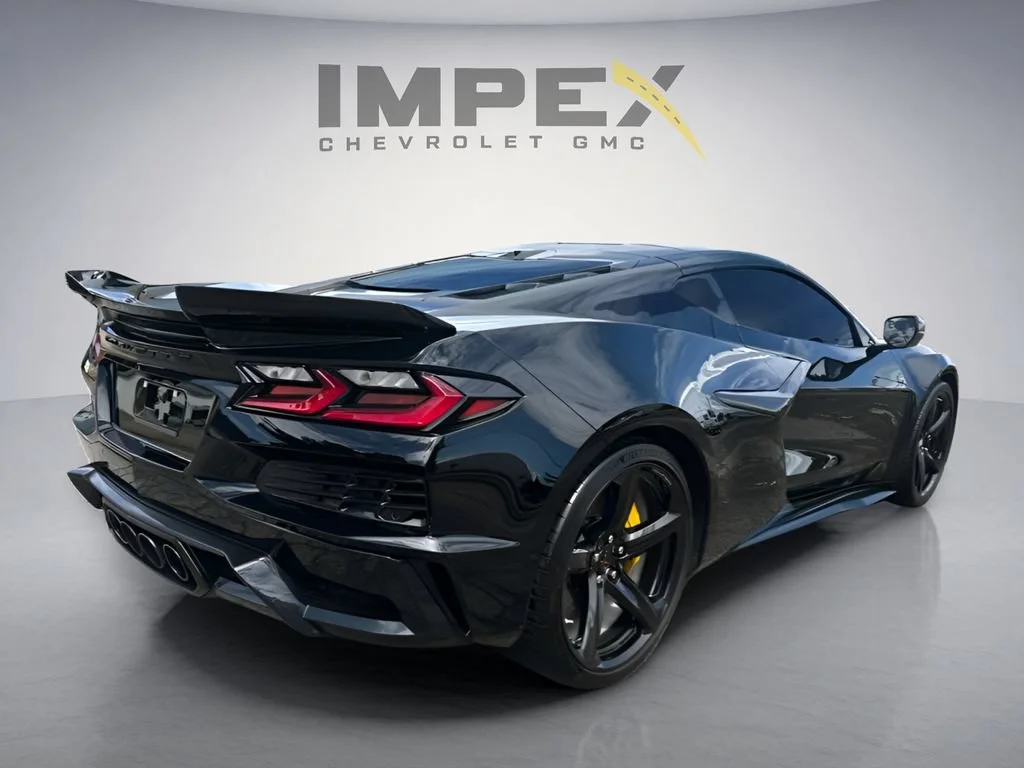 Used 2025 Black Chevrolet 3LZ image 5