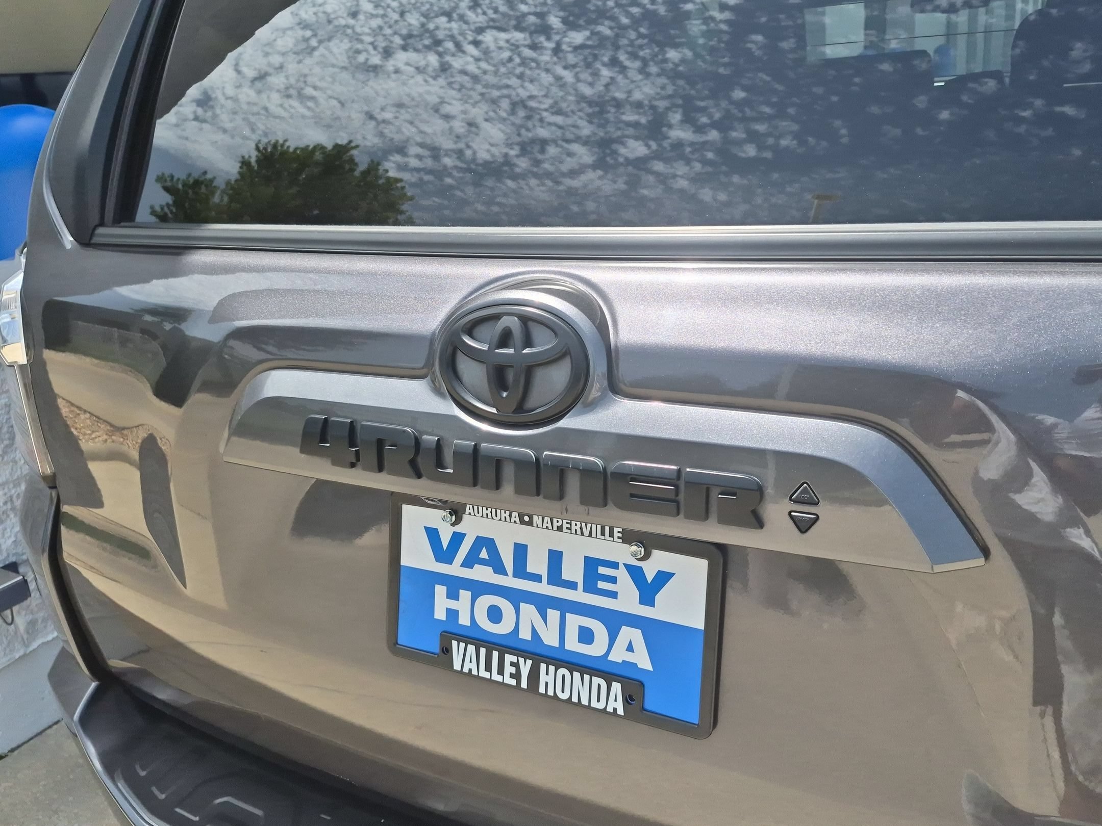 Used 2021 Magnetic Gray Metallic Toyota SR5 Premium 4WD image 28