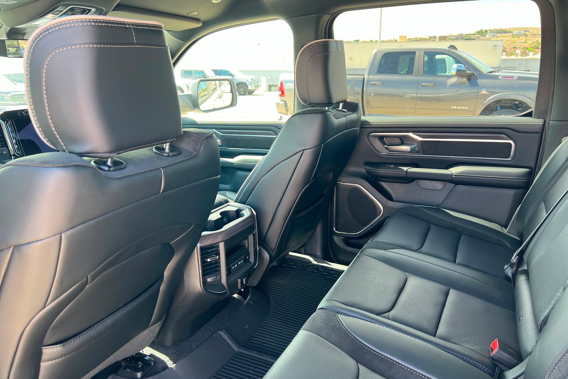New 2026 Silver Zynith Exterior Paint RAM Laramie image 20