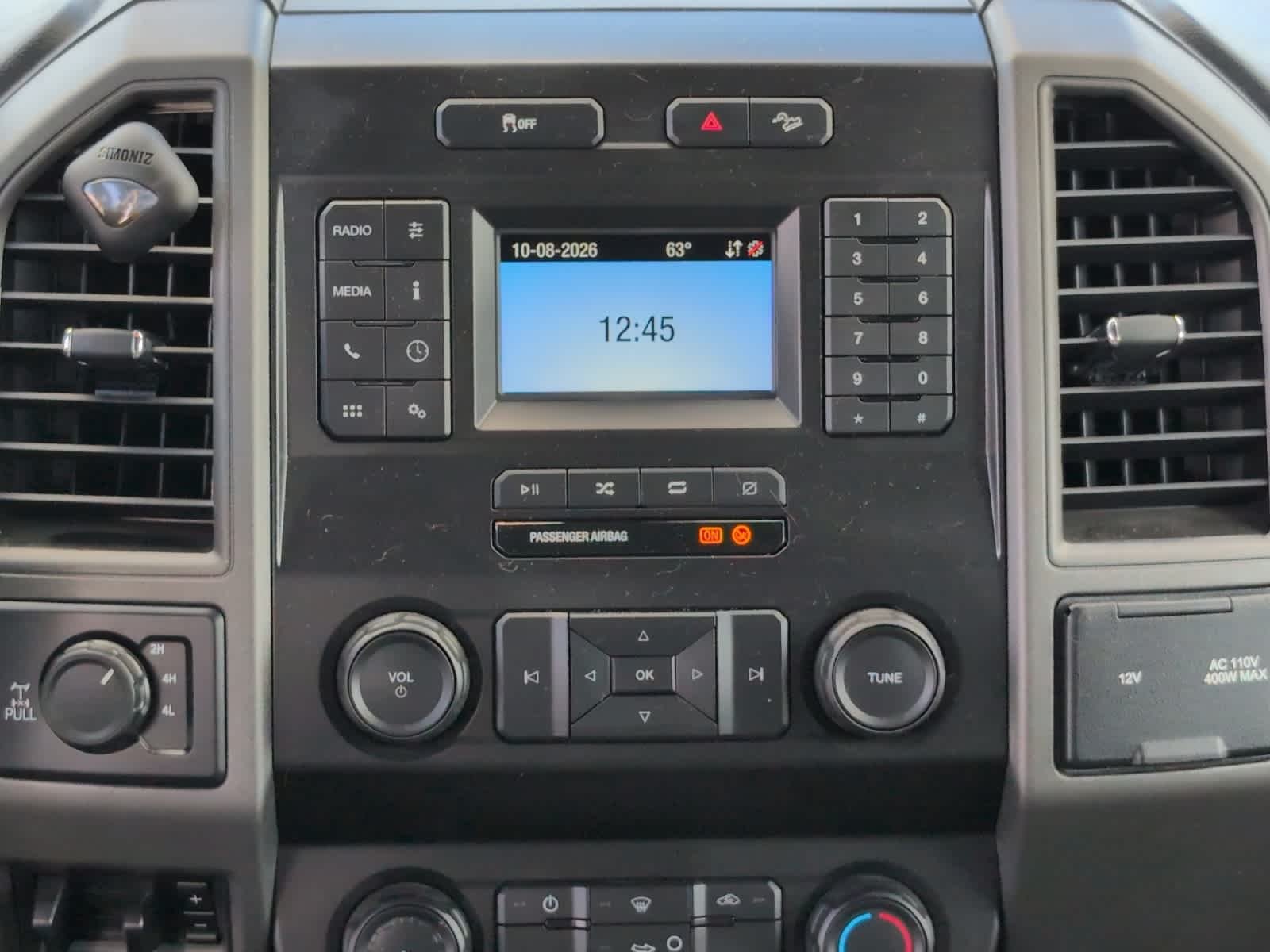 Used 2020 Oxford White Ford XL image 15
