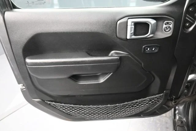 Used 2022 Gray Jeep Sport image 15