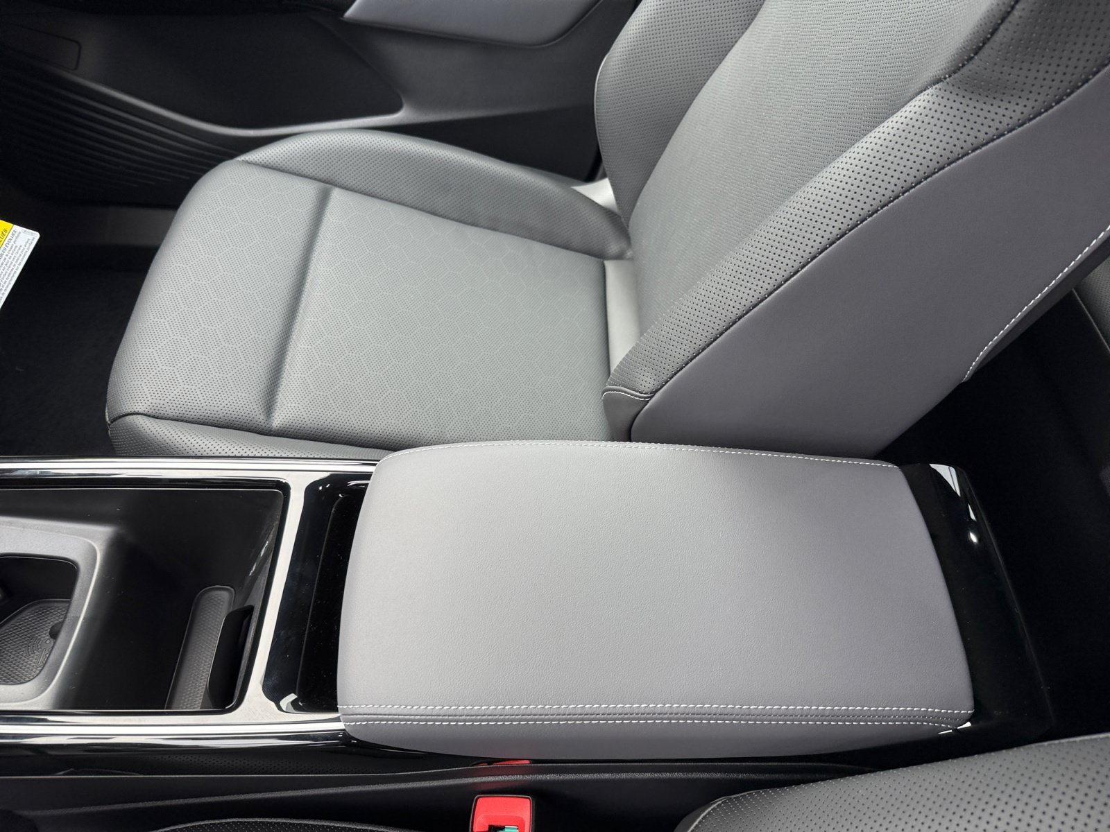 New 2026 Opal White Pearl Volkswagen Pro S image 14