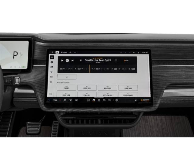 Used 2023  Rivian Adventure image 10