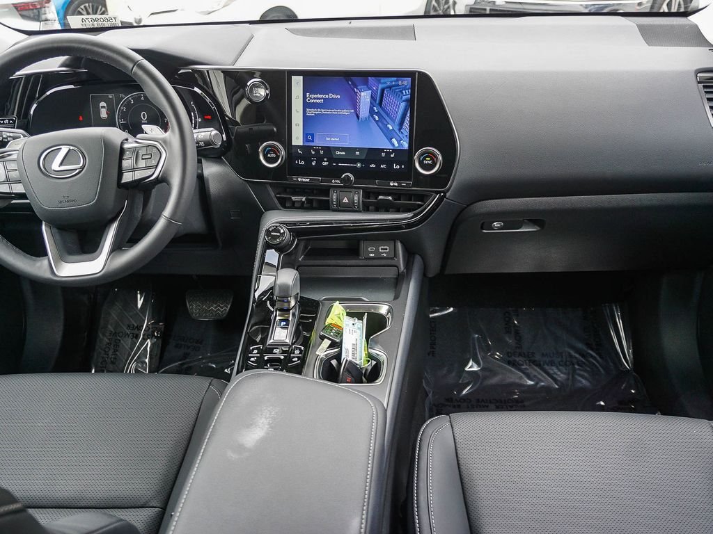 Used 2025  Lexus 350 Premium image 14