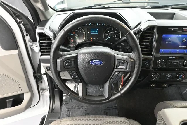 Used 2020 White Ford XLT image 20