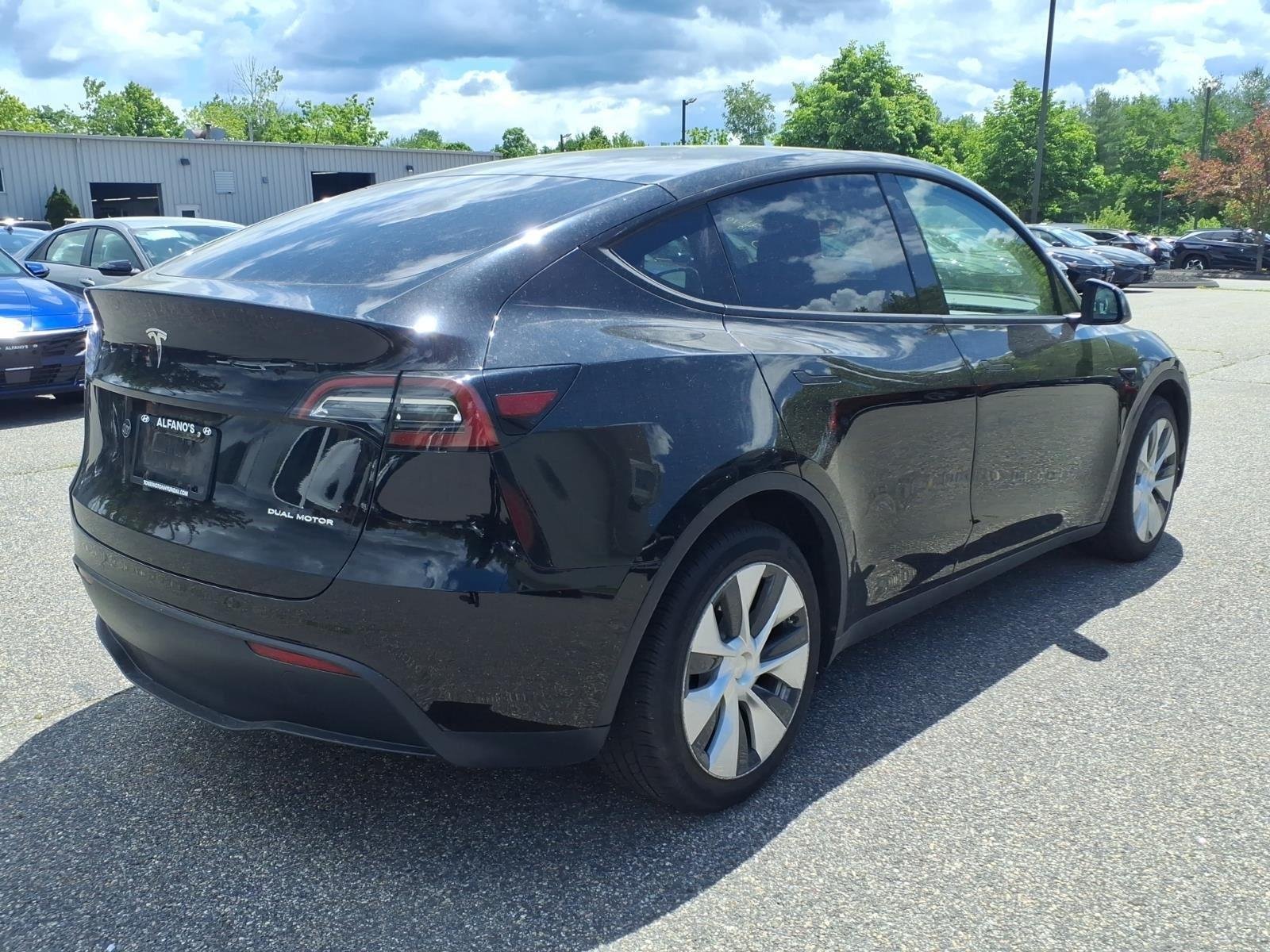 Used 2021 Solid Black Tesla Long Range image 5