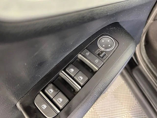 Used 2024 Black Kia LX image 16