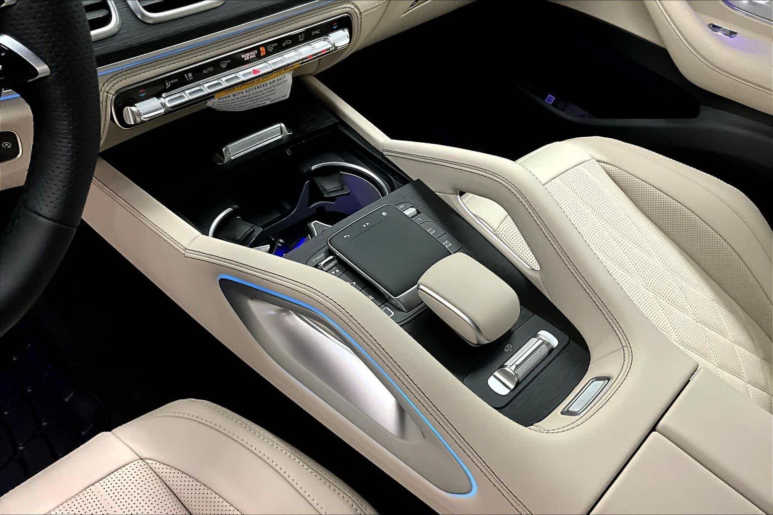 New 2026 MANUFAKTUR Alpine Grey Mercedes-Benz AMG® GLE 63 S image 7